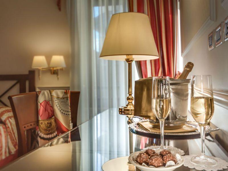 Palazzo Cardinal Cesi Hotell 4*