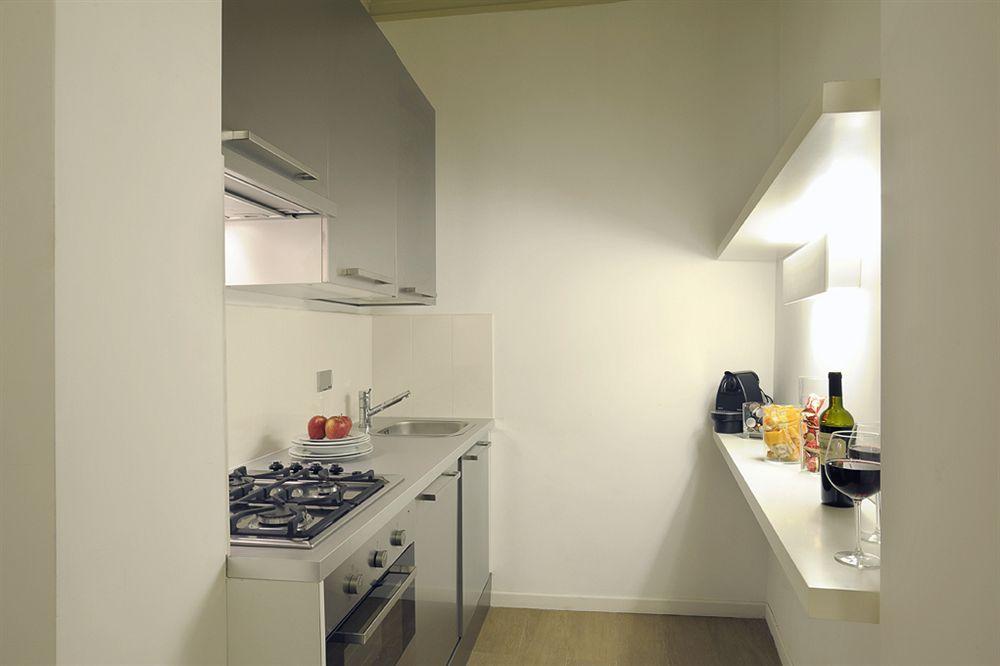 Sangallo Rooms - Residenze Romanae Gjestgiverier Roma