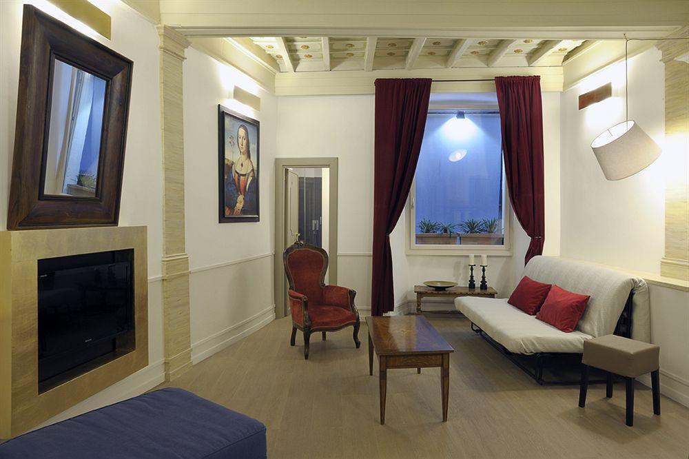 Sangallo Rooms - Residenze Romanae Gjestgiverier Roma