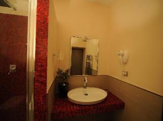 Chroma Italy - Ena 2* Rome