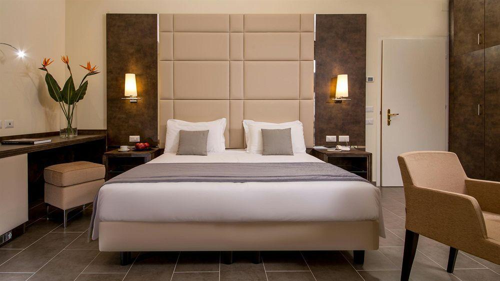 Hearth Hotell 3*