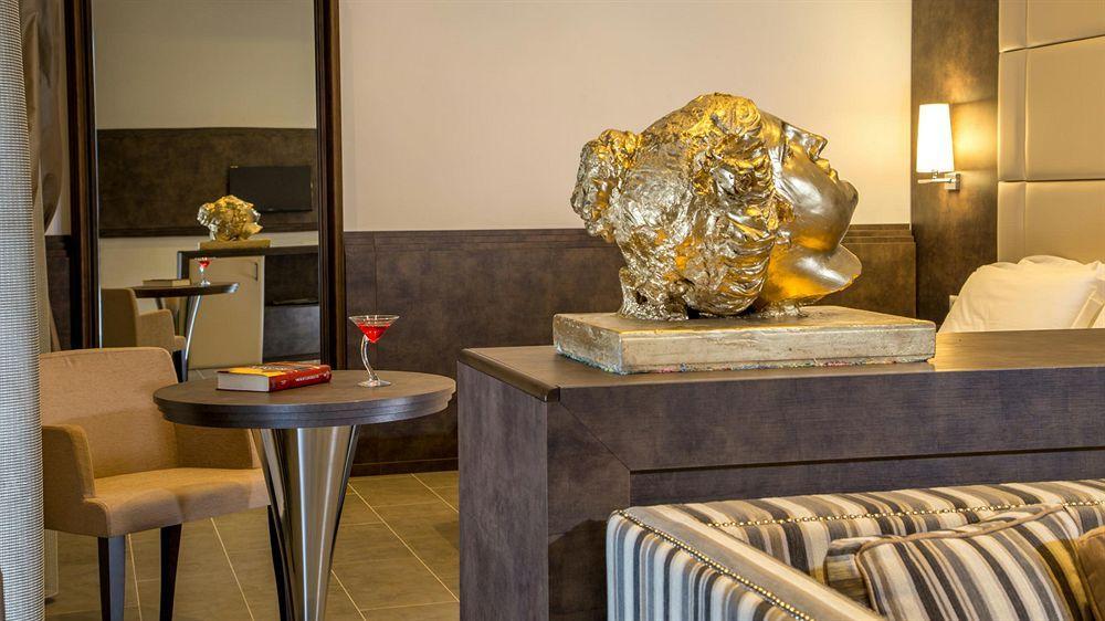 Hearth Hotel Rome