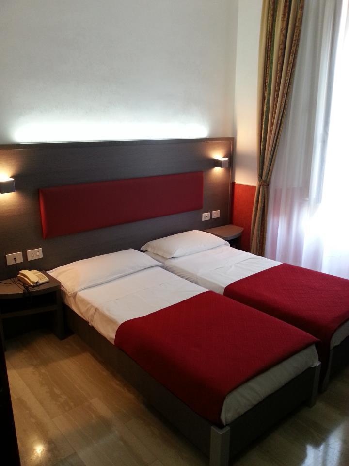 Center 2 Hotell 3*