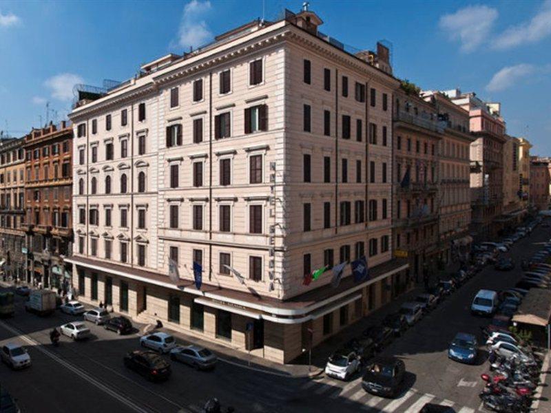 Hotell Genova 4*