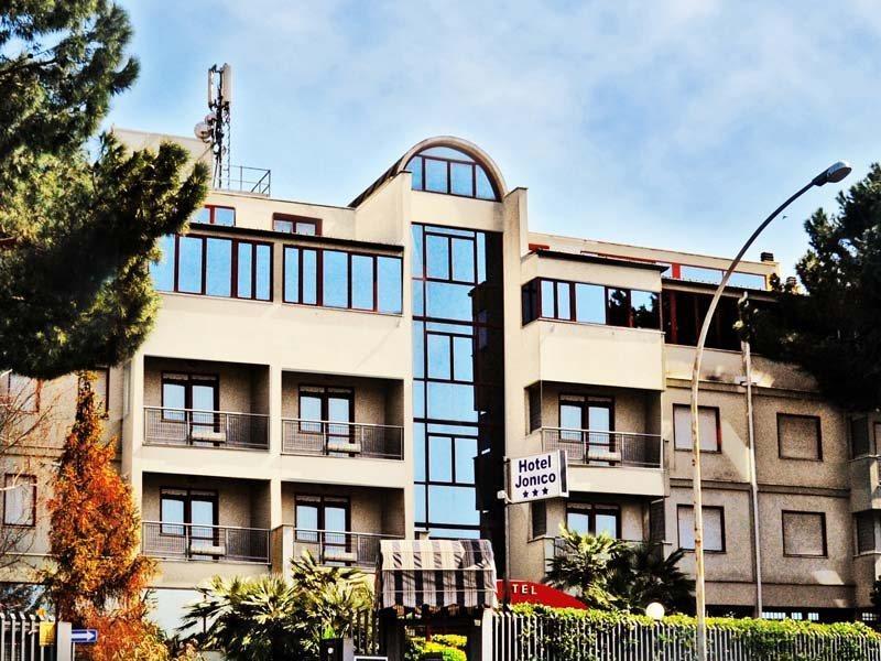 Hotel Jonico Roma
