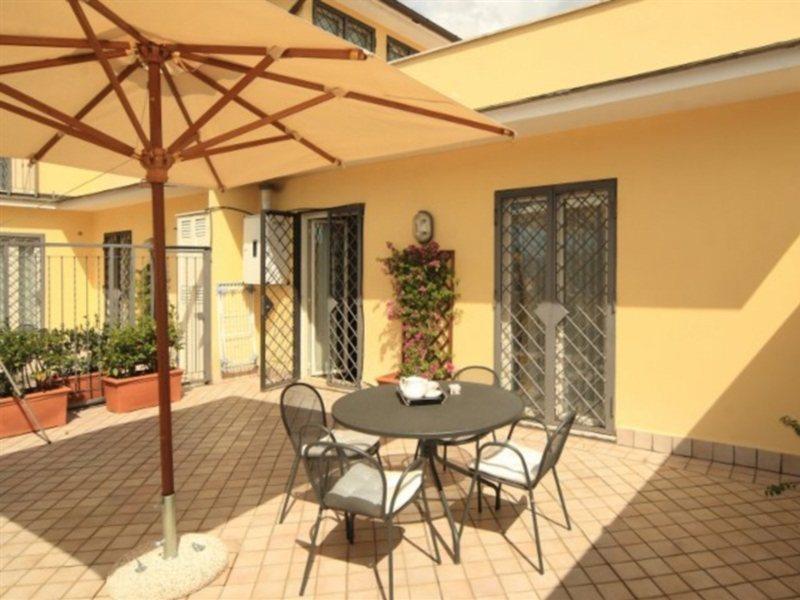 Apartment Crosti *