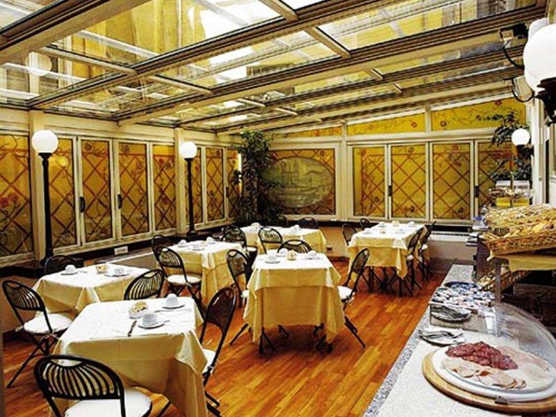Hotel Regno
