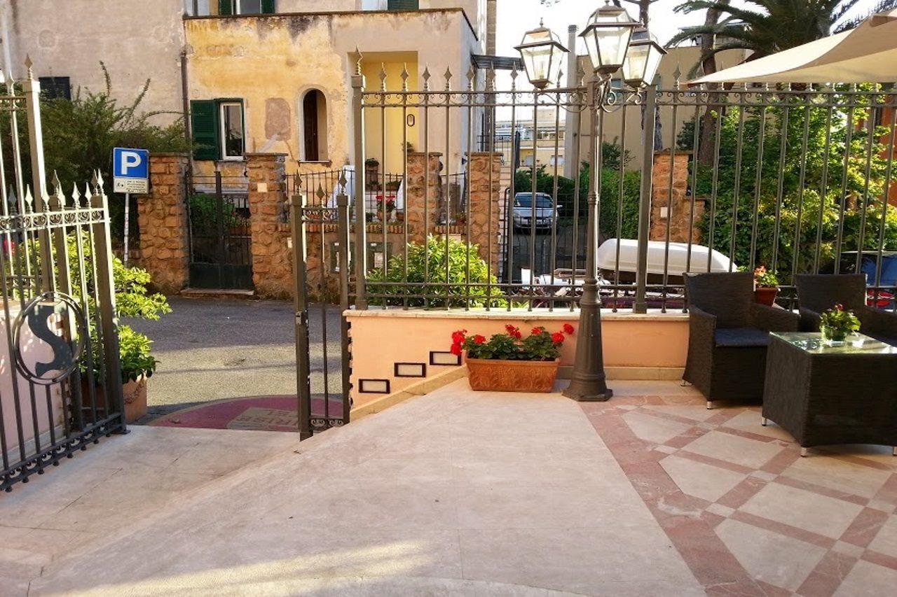 Sunrise Roma