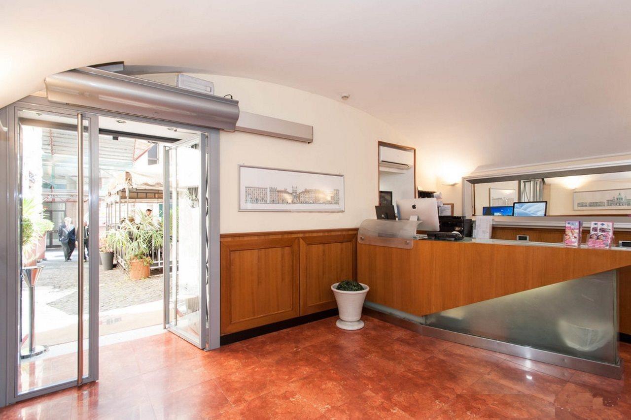 Hotell Dharma Boutique & Roma