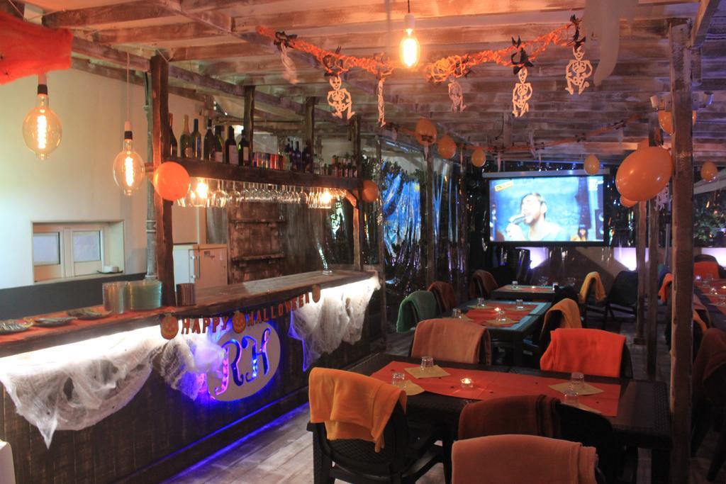 Gjestgiverier The House 3*
