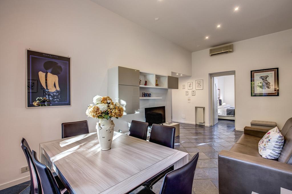 Apartment Vatican Doria Palace Rom