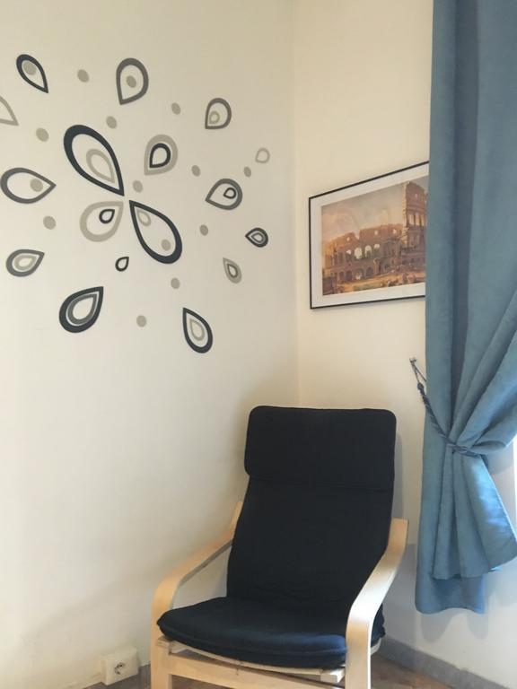 Apartamento Delightful 100 Meters From The Colosseum *