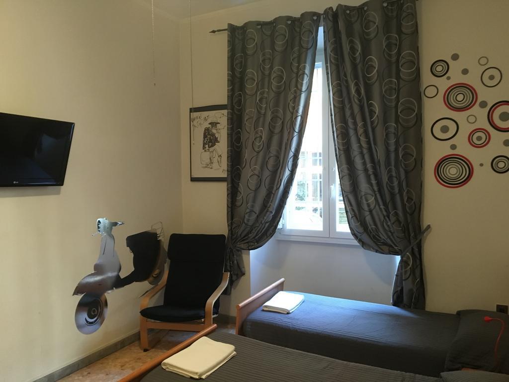Apartamento Delightful 100 Meters From The Colosseum *