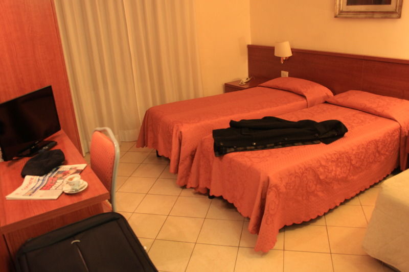Hotell Priscilla 3*