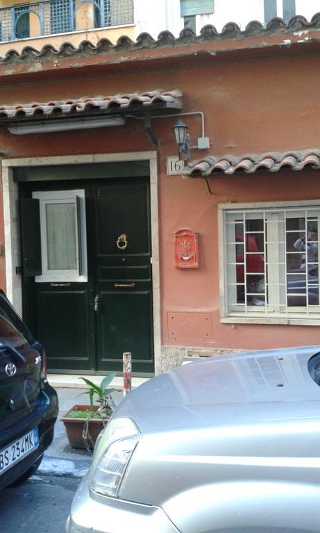 Pensión La Casetta Di Paola *