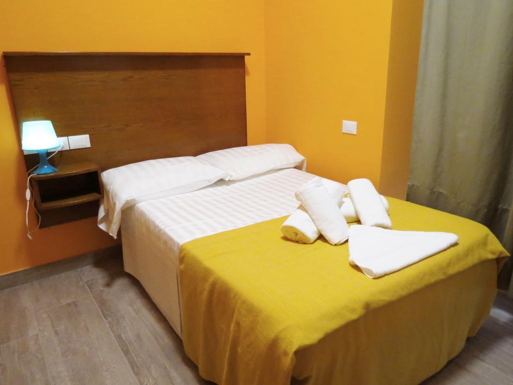 Hotel Extrahotel Paradise Roma