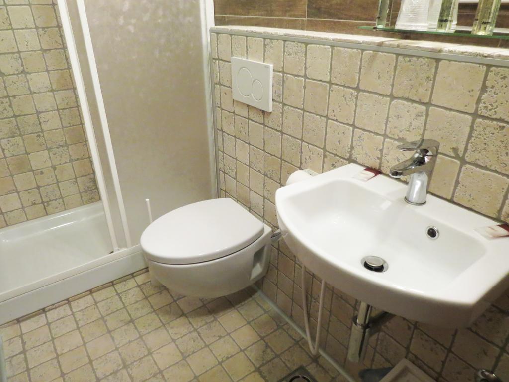 Hotel Extrahotel Paradise Roma