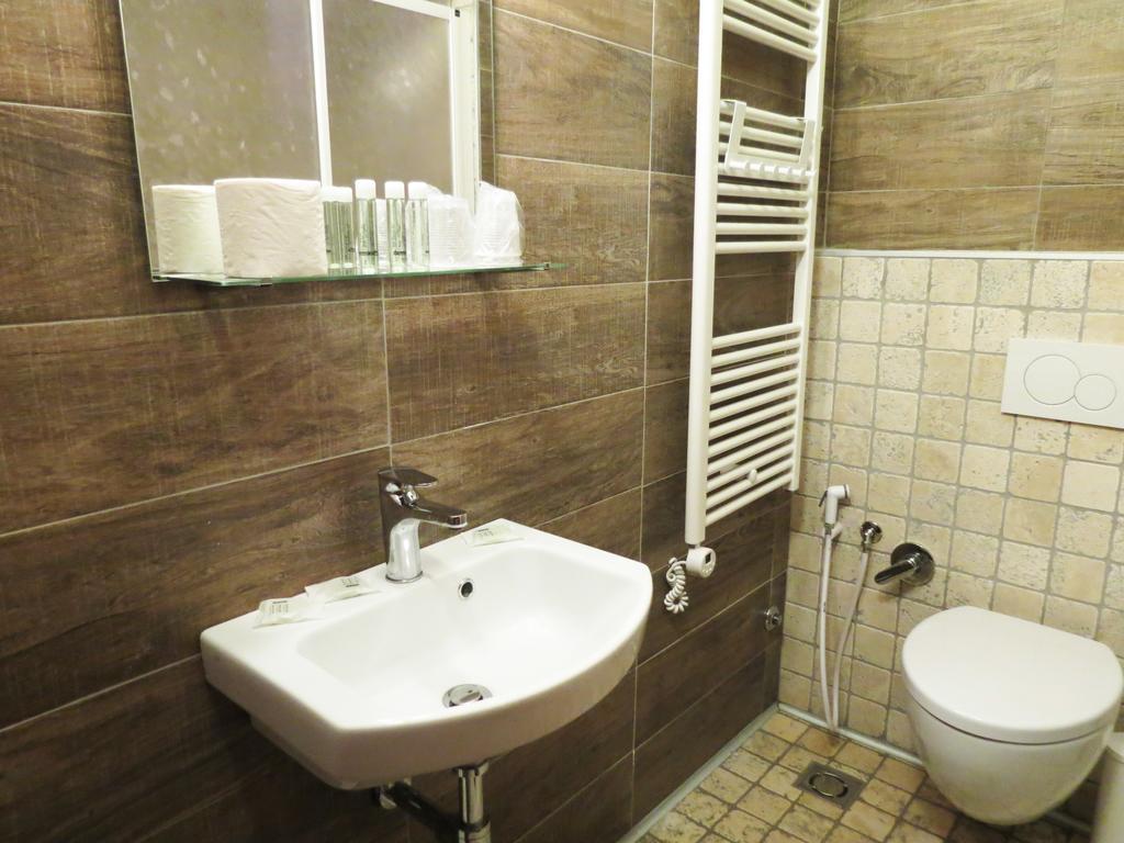 Extrahotel Paradise