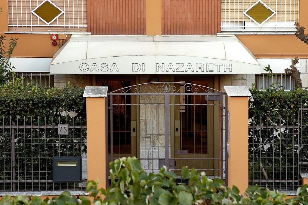La Casa Di Nazareth 2*