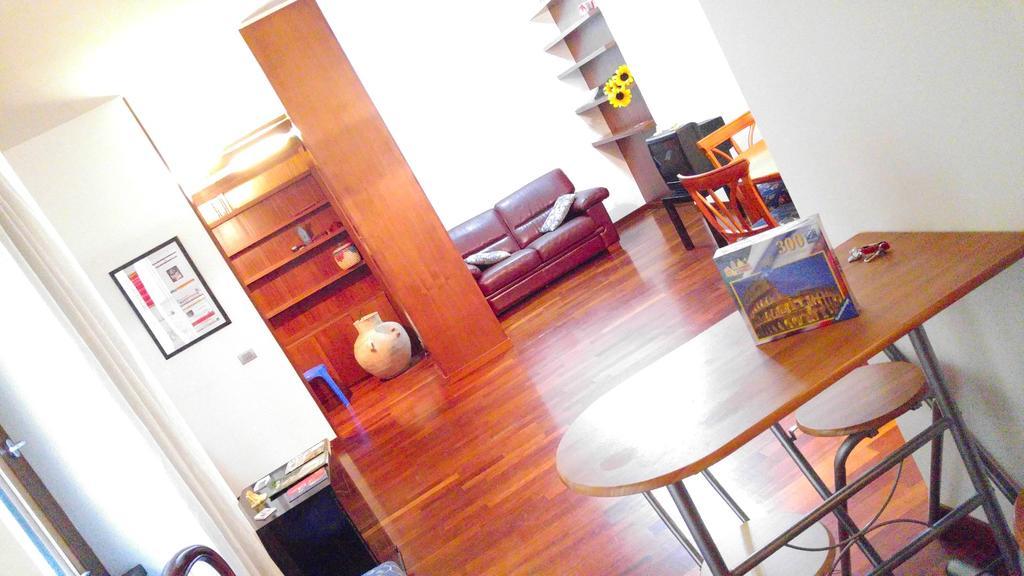 Apartamento Turistico Laura *
