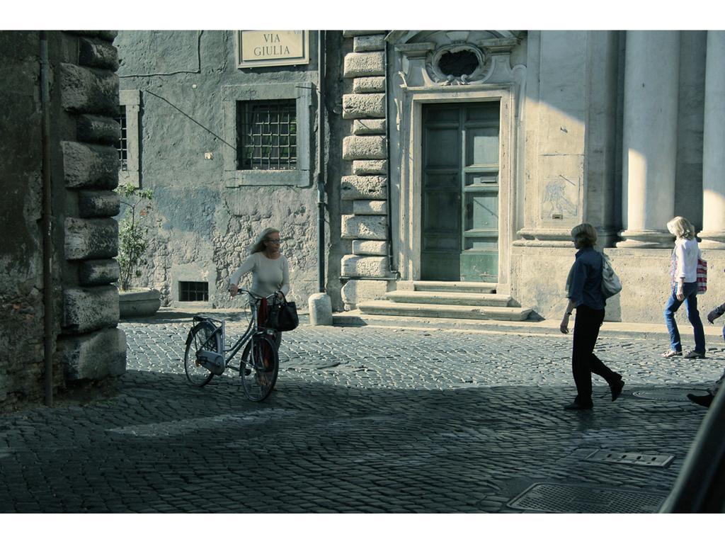 Via Giulia Roma