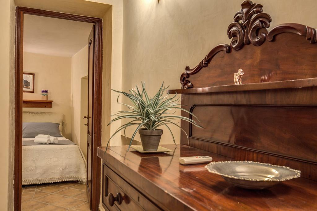 Romantic Osti Rome