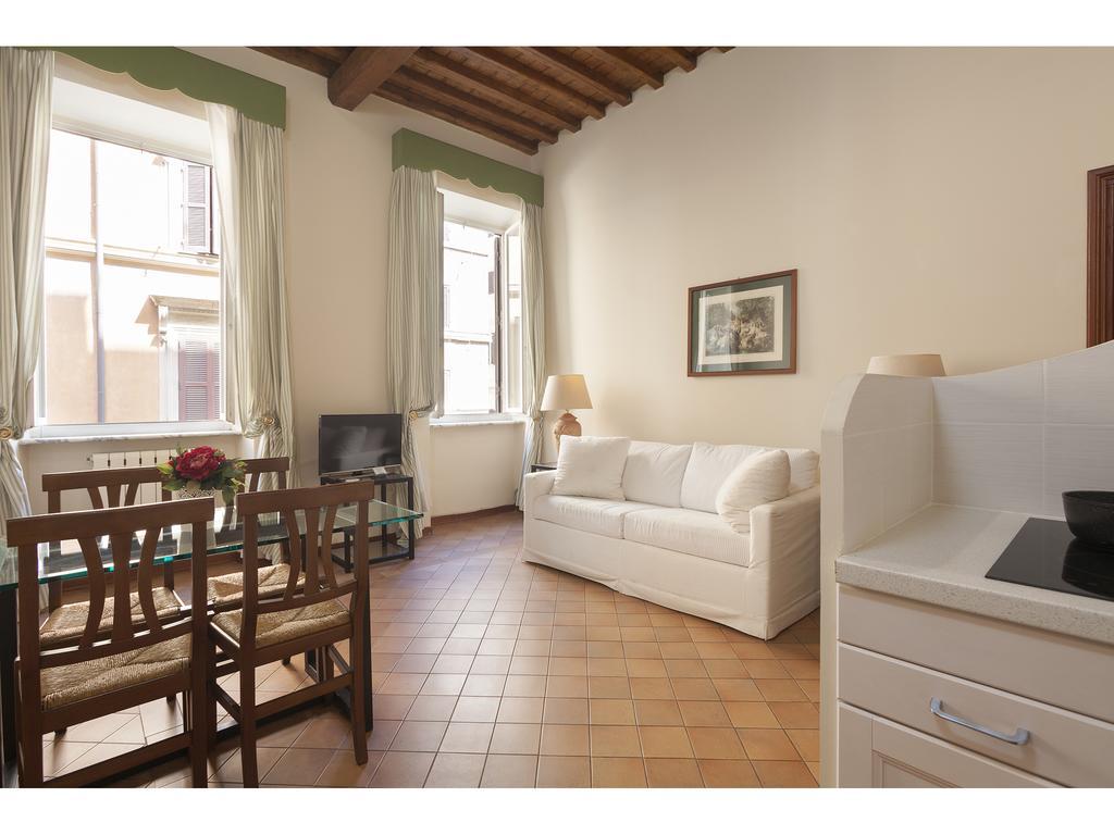 Juliet In 1 Apartment Rom