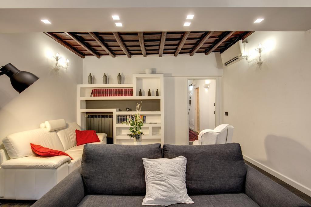 Apartment Campo De' Fiori Stylish White *