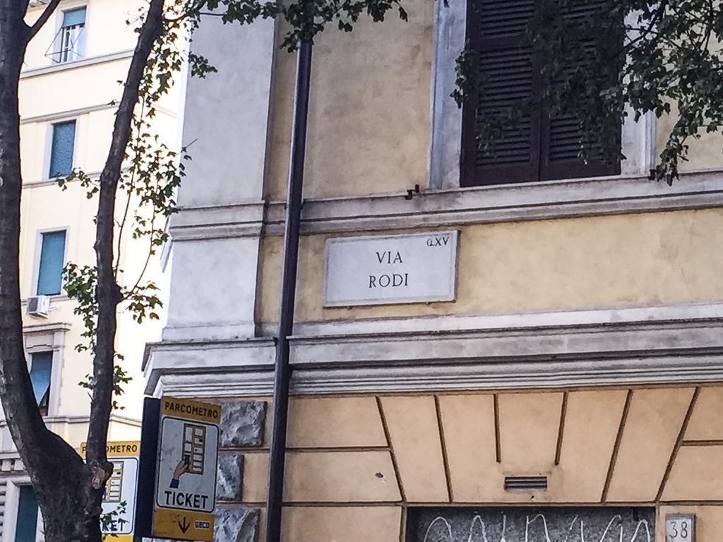 Vatican Pixel *