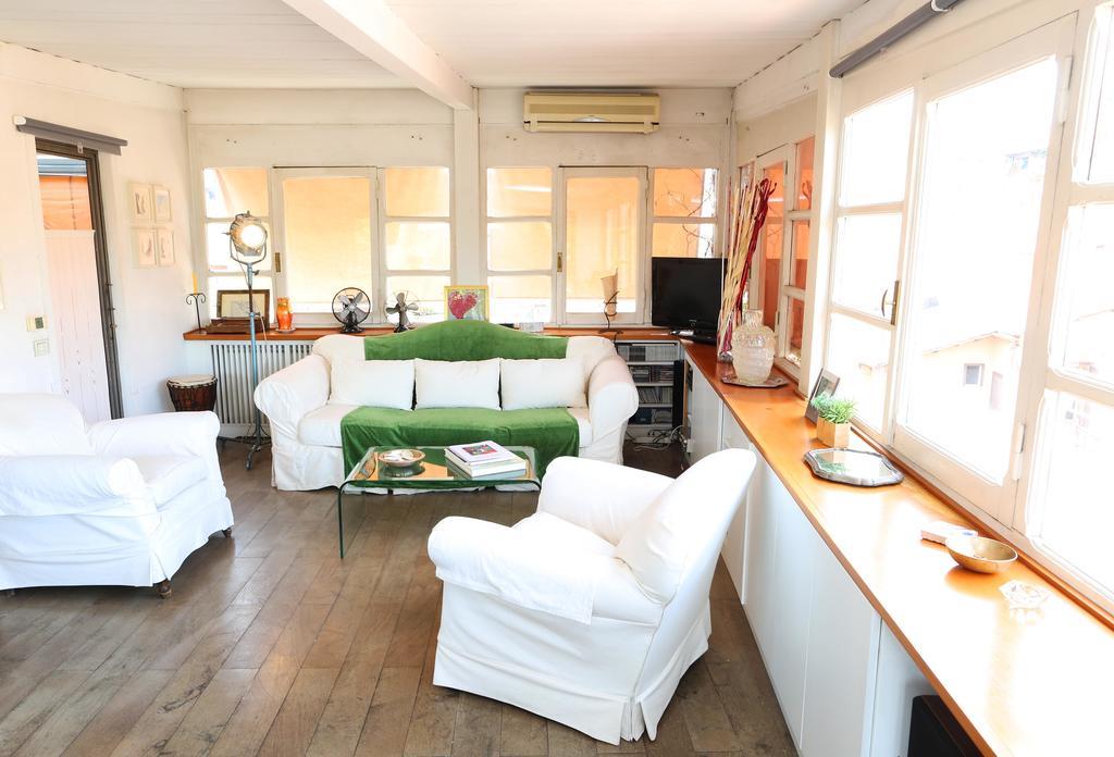 Trastevere Split Level Terrace - Collection Rom