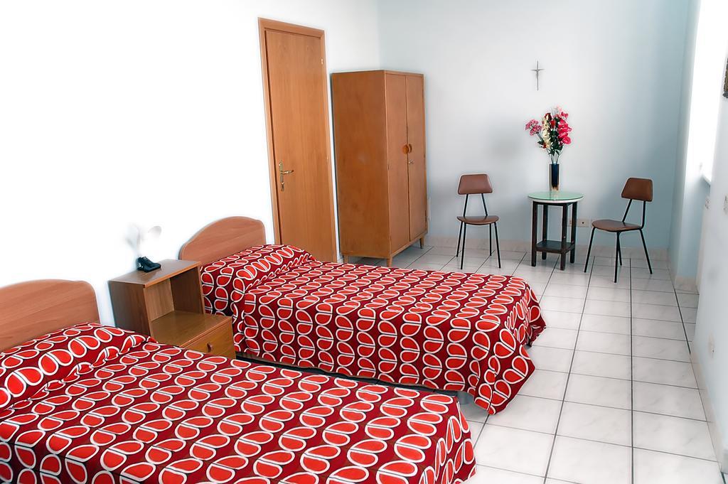 Casa Religiosa Per Ferie Ancelle Del Santuario Casa de hóspedes