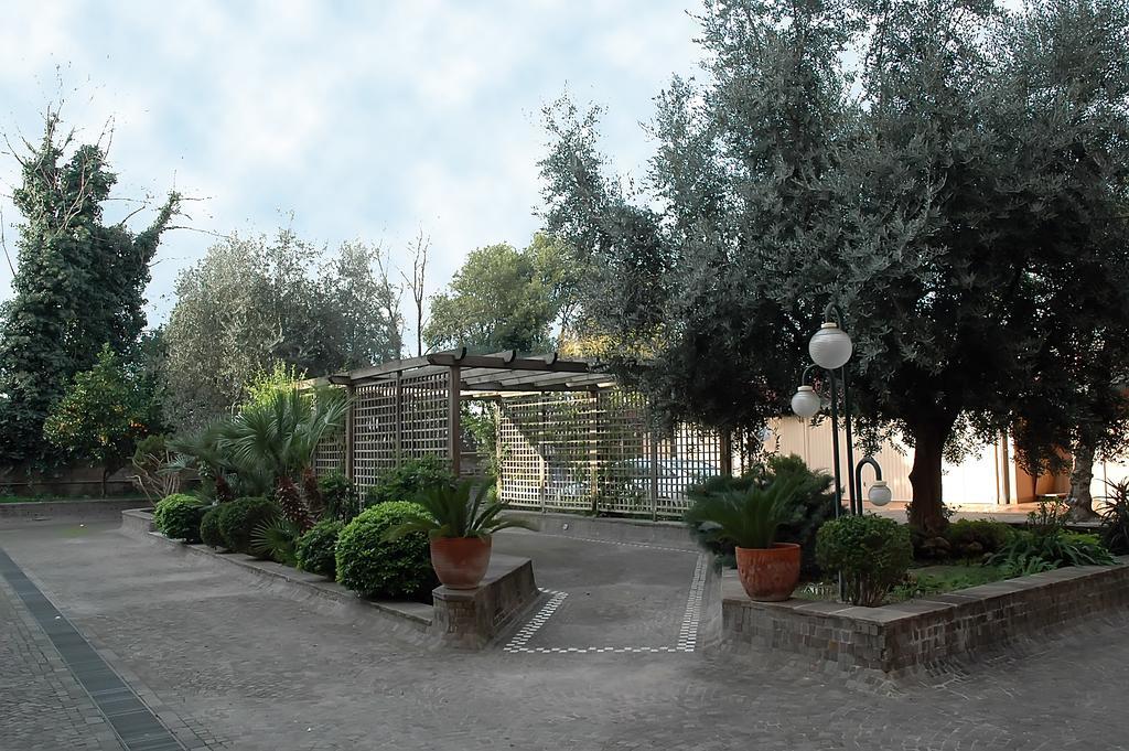 Casa Religiosa Per Ferie Ancelle Del Santuario Roma