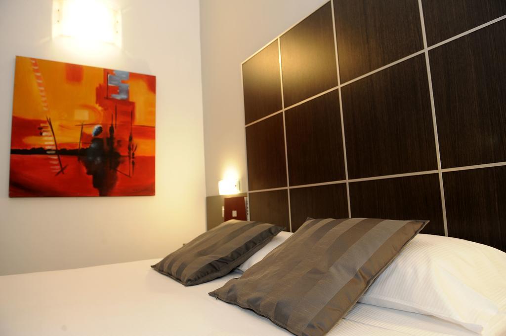 Place Hotell 2*