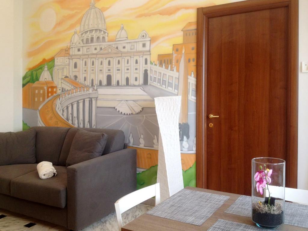 The Pope At The Window Holiday home