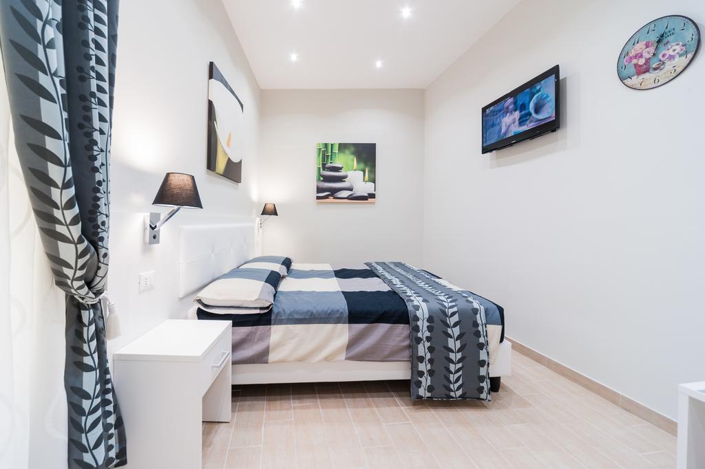 Suites Ottaviano Affittacamere Roma