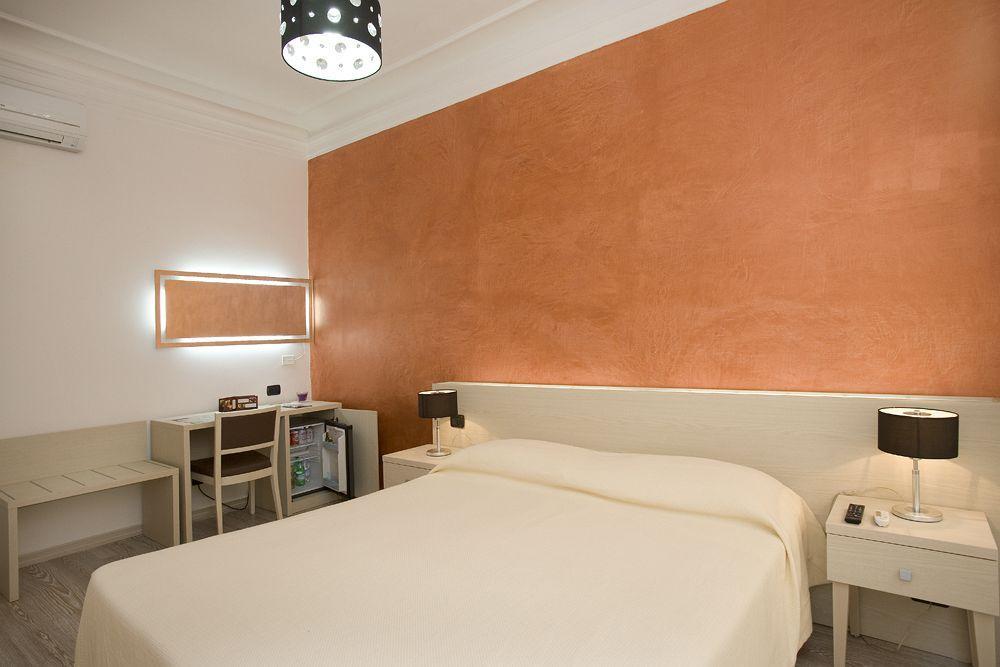 Cola Di Rienzo 3* Roma