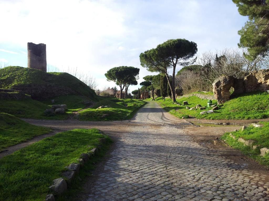 Appia Antica 5* Roma