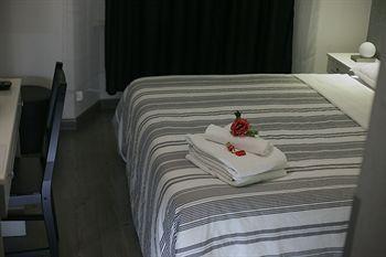 Arts N' Hotel *