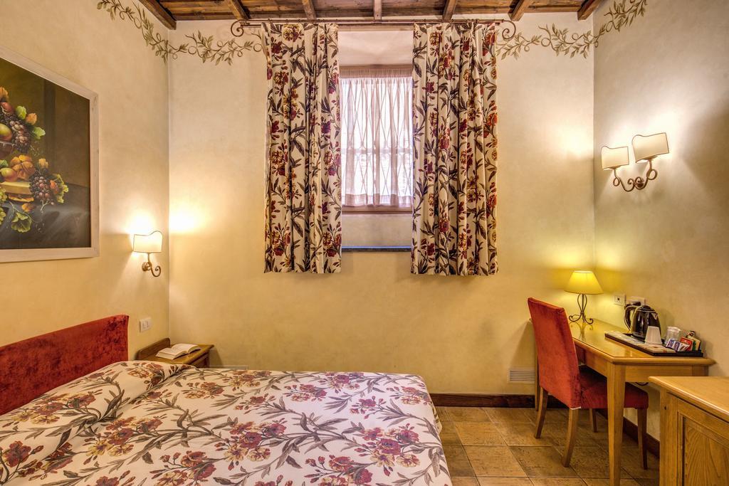 Hotell Residenza San Calisto 3*