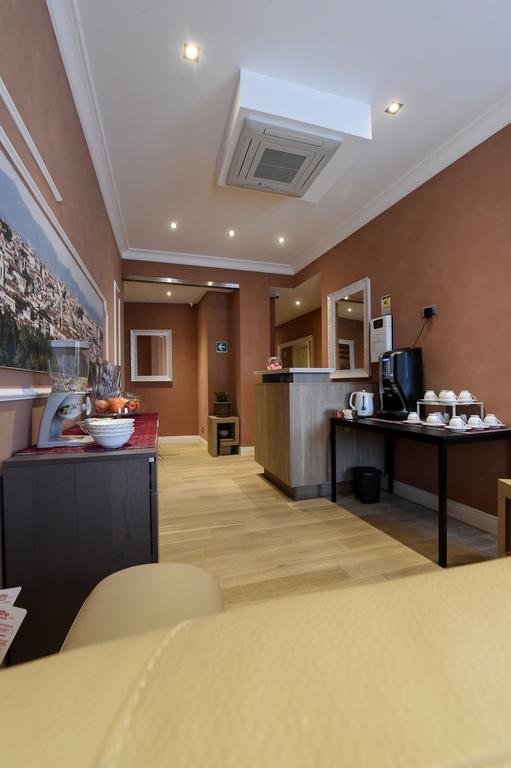 Domus Nora Guest house 3*