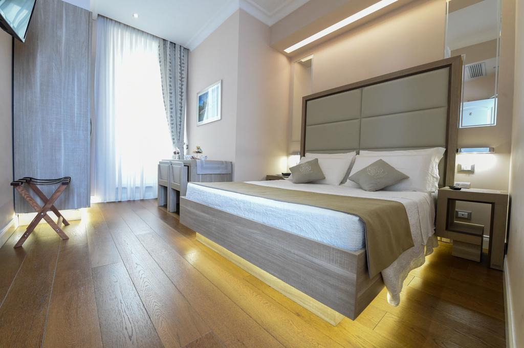 Domus Clara Gjestgiverier Roma