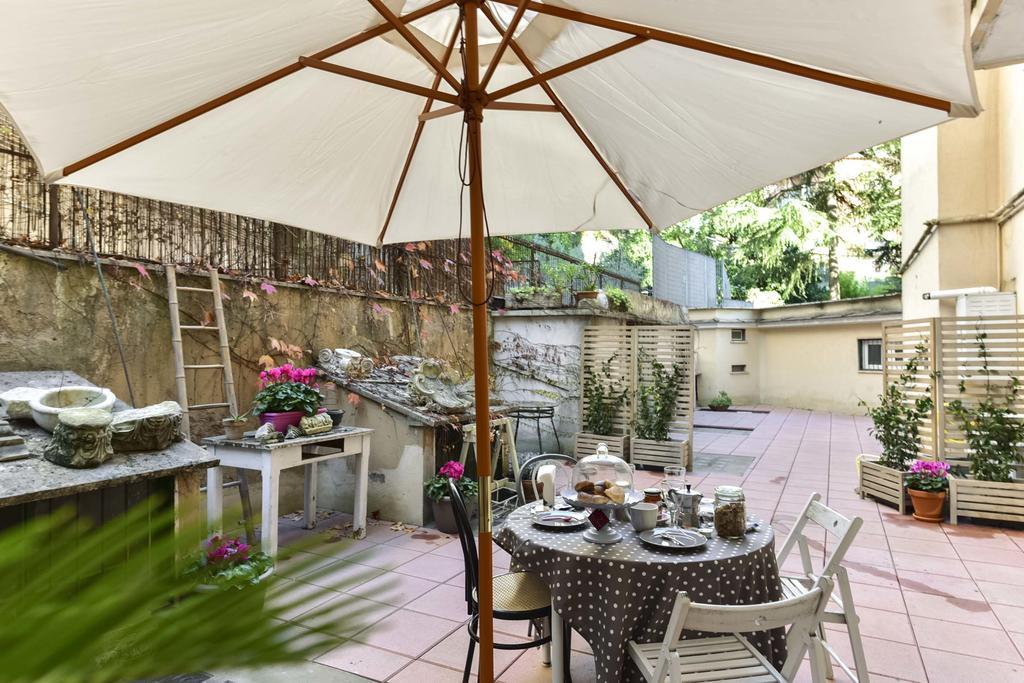 Bed & Breakfast Maru Shelter