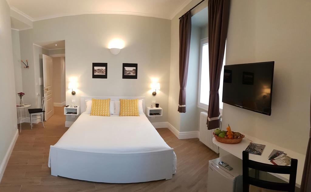 Bed and breakfast Roman Suite Guest House Roma