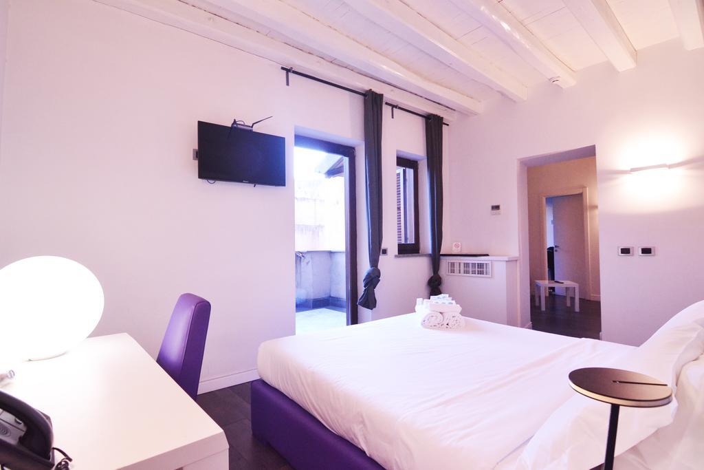 Hotel De Roma