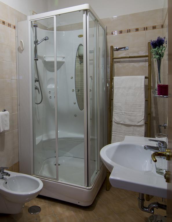 Rosmini Bed & Breakfast 2*