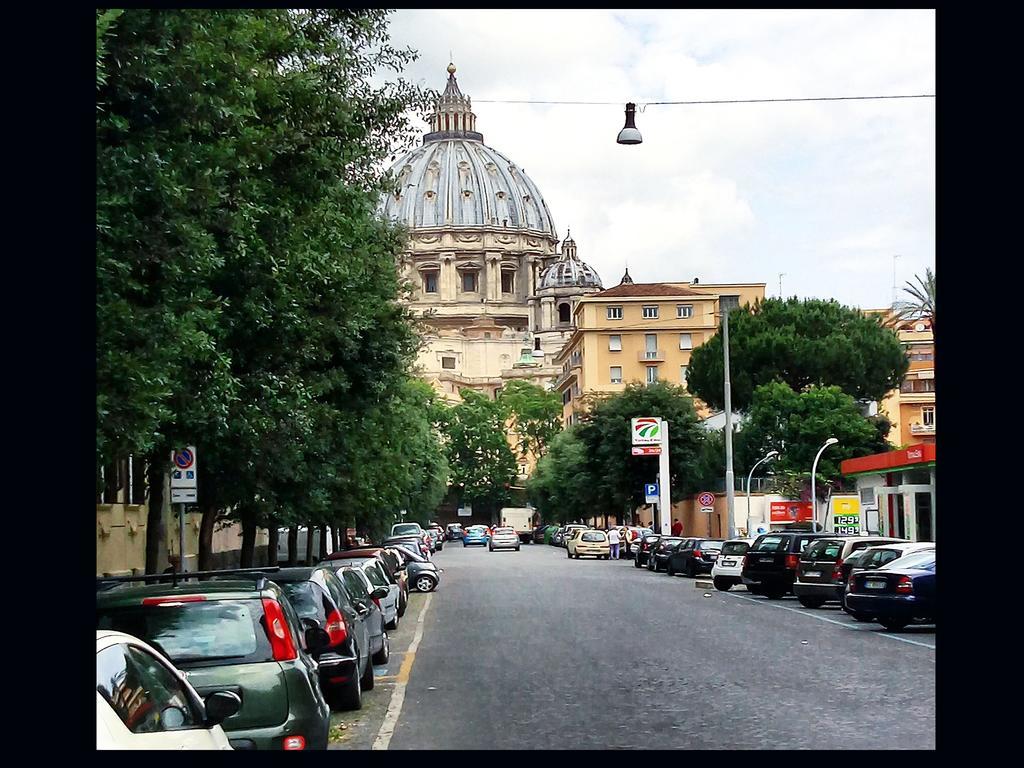Interno 6 San Pietro Roma