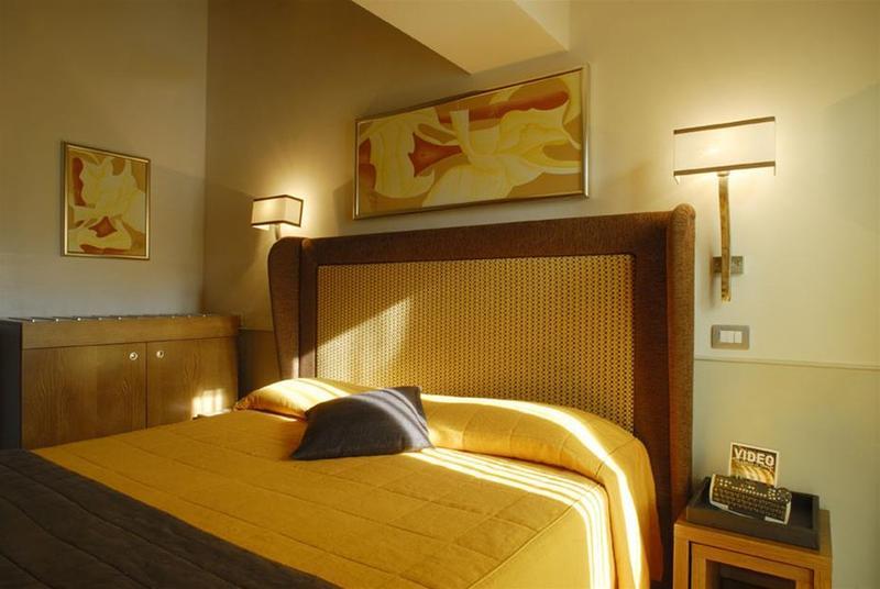 Condotti Palace Hotel Roma