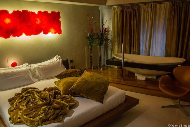 Suitesistina For Brave Lovers Bed & Breakfast