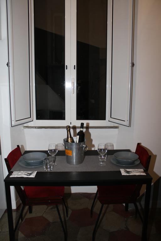 Home2rome - Trastevere Apartamento *
