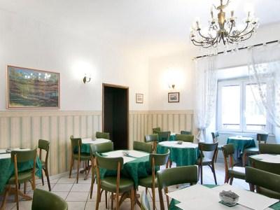 Repubblica 3* Rome